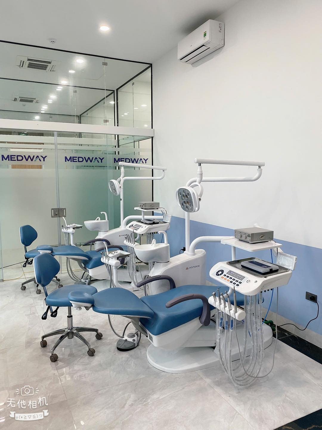 Alternative view of Ghế nha khoa HongKe H4